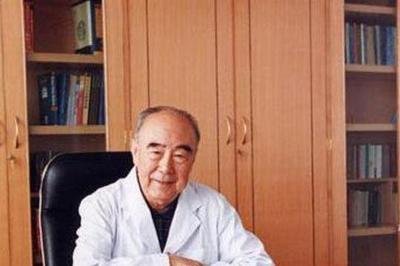 吴咸中.jpg